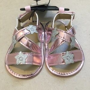 NWT dELiA*s Pink Metallic Silver Glitter Star Toddler Sandals Size 4c